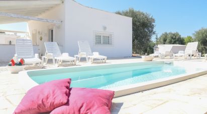 Trullo 7 locali di 120 m² in Ostuni (72017)