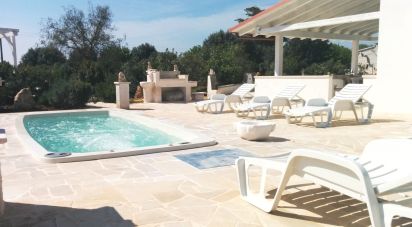 Trullo 7 locali di 120 m² in Ostuni (72017)