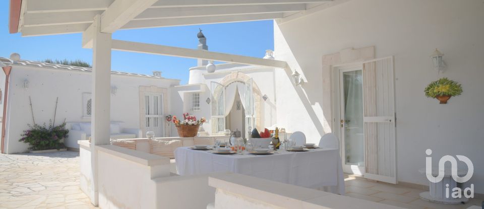 Trullo 7 locali di 120 m² in Ostuni (72017)