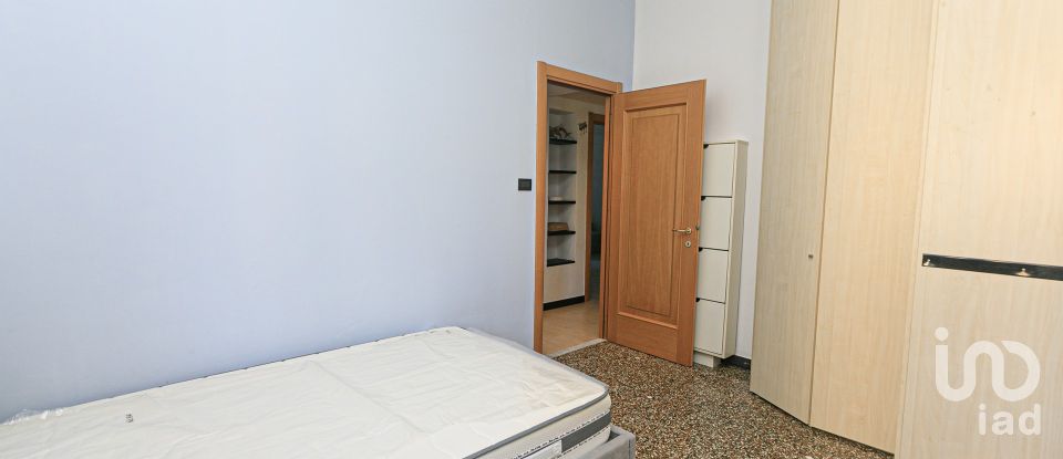 Three-room apartment of 82 m² in Genova (16149)