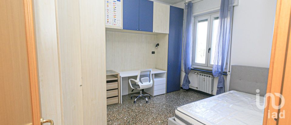 Three-room apartment of 82 m² in Genova (16149)