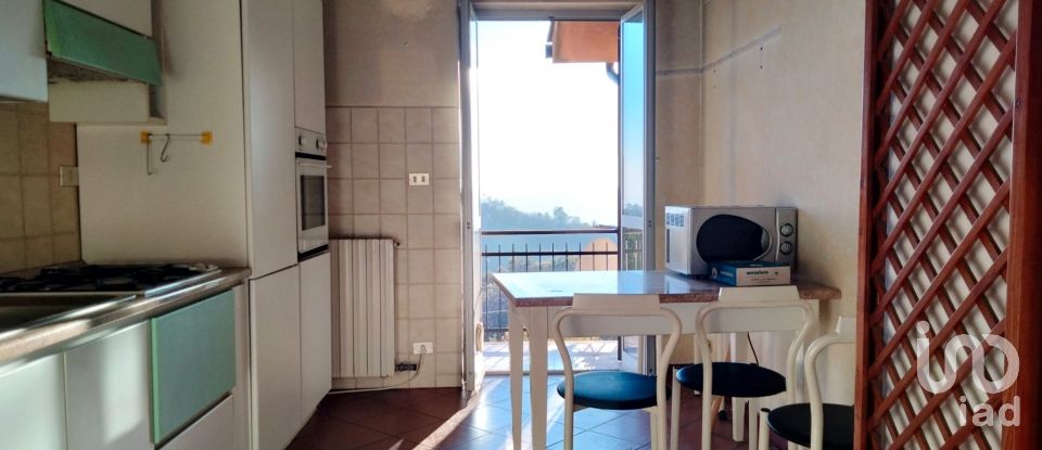 Apartment 0 rooms of 120 m² in Varazze (17019)