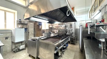 Negozio / locale commerciale di 484 m² in Avola (96012)