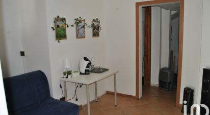 Shop / premises commercial of 39 m² in Roma (00178)