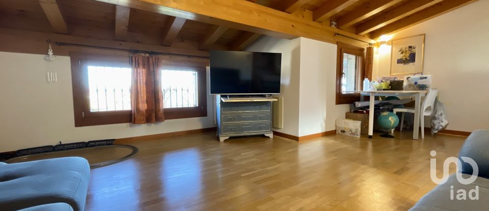 Traditional house 4 rooms of 200 m² in Musile di Piave (30024)