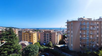 Appartamento 5 locali di 95 m² a Genova (16154)