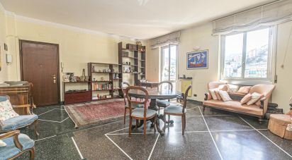 Trilocale di 86 m² a Genova (16144)