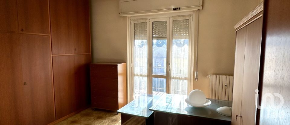 Two-room apartment of 130 m² in Cassago Brianza (23893)