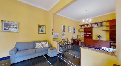 Three-room apartment of 136 m² in Genova (16146)