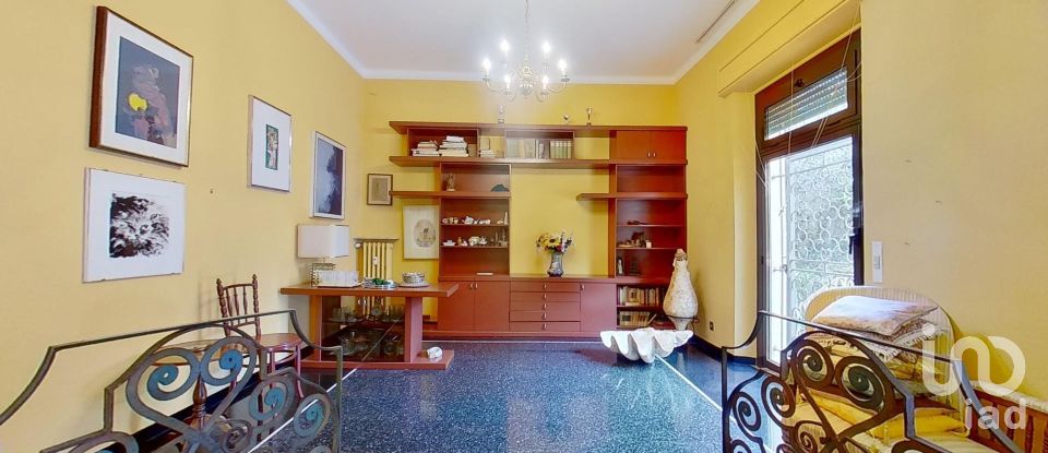 Three-room apartment of 136 m² in Genova (16146)