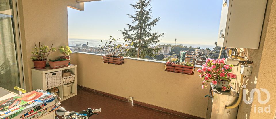 Appartamento 5 locali di 130 m² a Genova (16127)