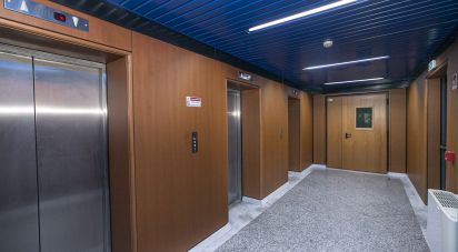 Ufficio di 380 m² in Genova (16149)