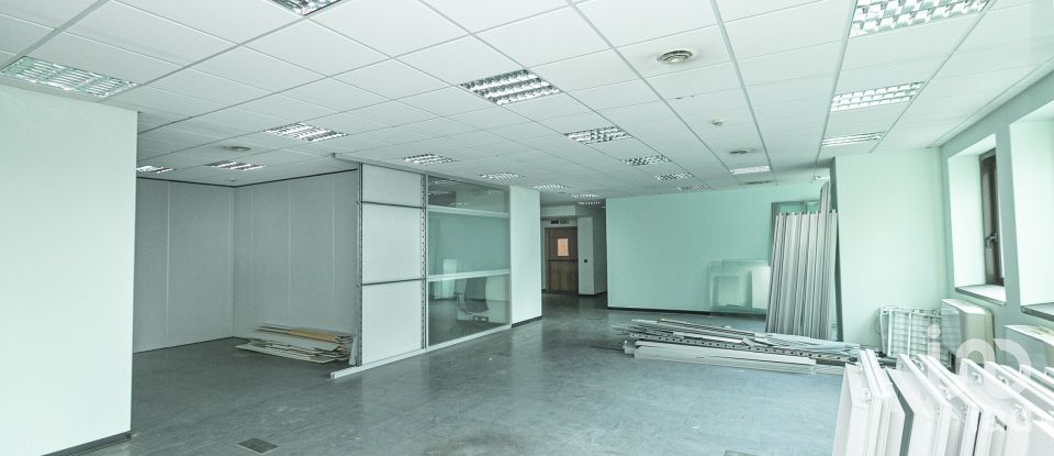 Ufficio di 380 m² in Genova (16149)