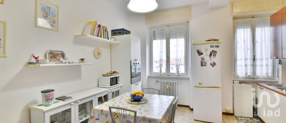 Two-room apartment of 89 m² in Seveso (20822)