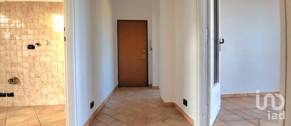 Three-room apartment of 70 m² in Pinerolo (10064)