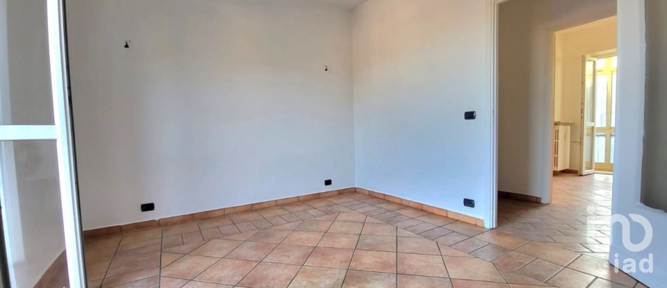 Three-room apartment of 70 m² in Pinerolo (10064)