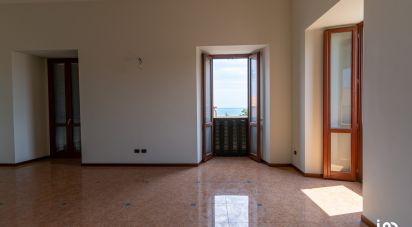 Appartamento 9 locali di 200 m² a Giulianova (64021)