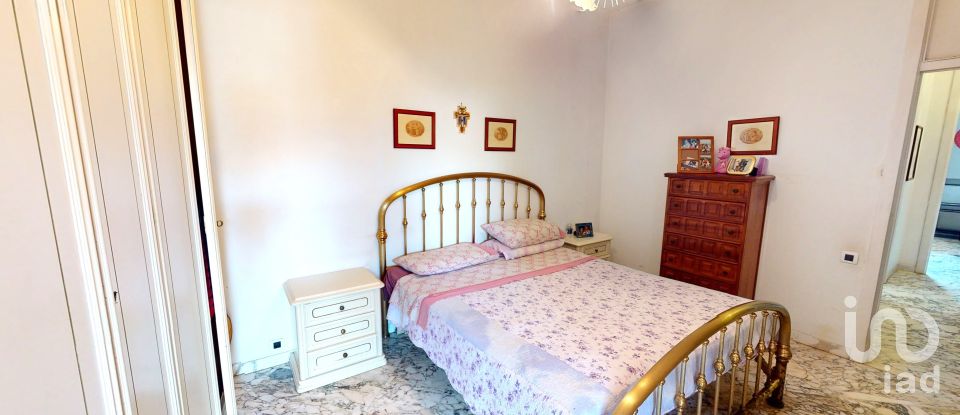 Appartamento 7 locali di 133 m² a Arenzano (16011)