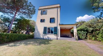 Farm 5 rooms of 276 m² in Arenzano (16011)