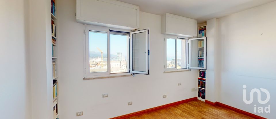 Loft 7 rooms of 140 m² in Savona (17100)