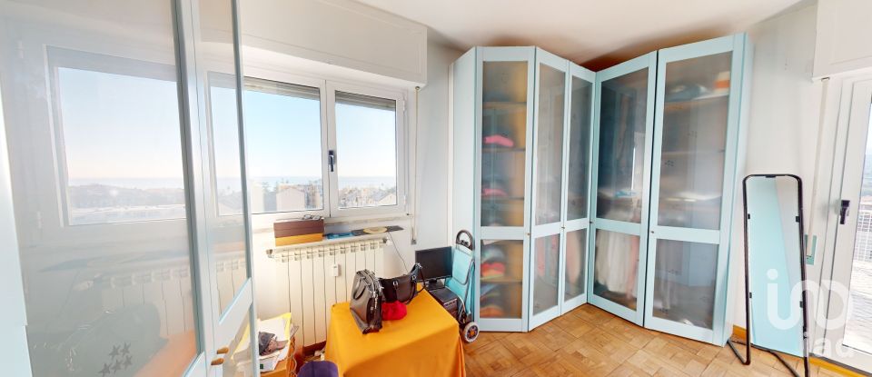 Loft 7 rooms of 140 m² in Savona (17100)