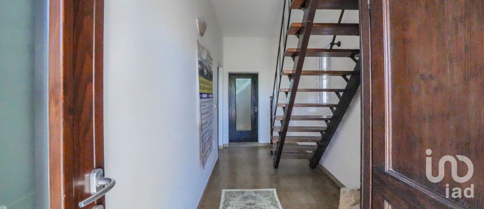 House 7 rooms of 234 m² in Migliarino (44027)