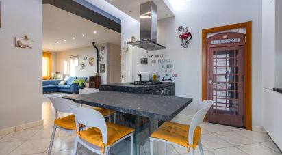 Casa 7 locali di 240 m² in Petritoli (63848)