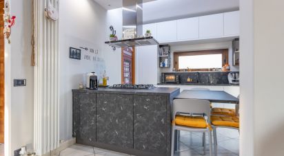 Casa 7 locali di 240 m² in Petritoli (63848)