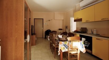 Apartment 5 rooms of 63 m² in Campli (64012)