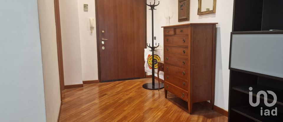 Quadrilocale di 70 m² a Genova (16133)