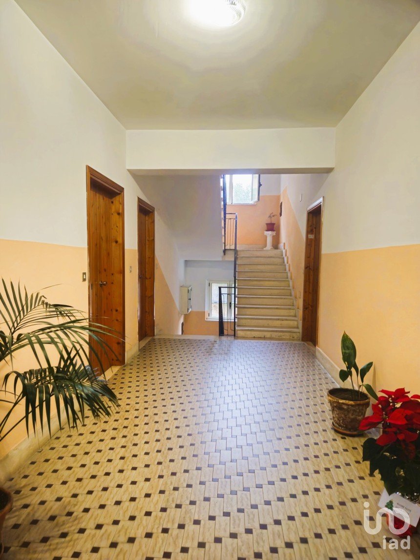 Quadrilocale di 64 m² a Falerna (88042)