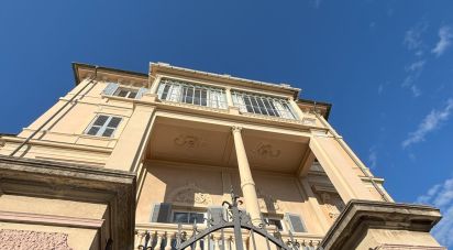 Hotel 7 rooms of 400 m² in Savona (17100)