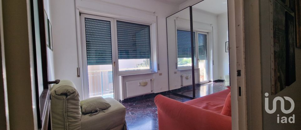 Appartamento 5 locali di 220 m² a Genova (16131)