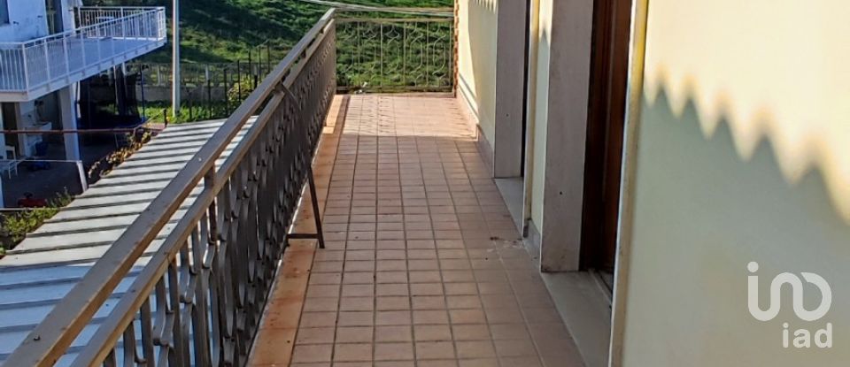 Appartamento 6 locali di 135 m² a Notaresco (64024)