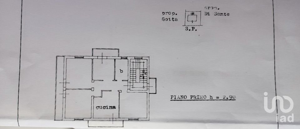 Appartamento 6 locali di 135 m² a Notaresco (64024)