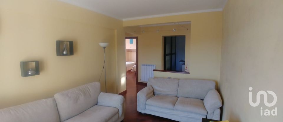 Appartamento 8 locali di 120 m² a Uscio (16030)