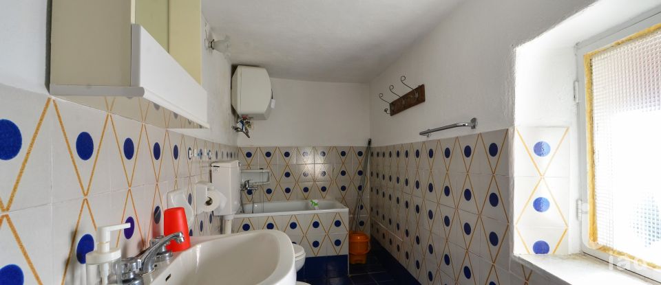 House 4 rooms of 65 m² in Calizzano (17057)