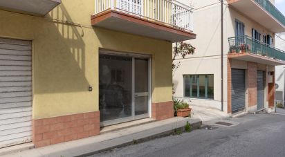 Bilocale di 55 m² a Monte Urano (63813)