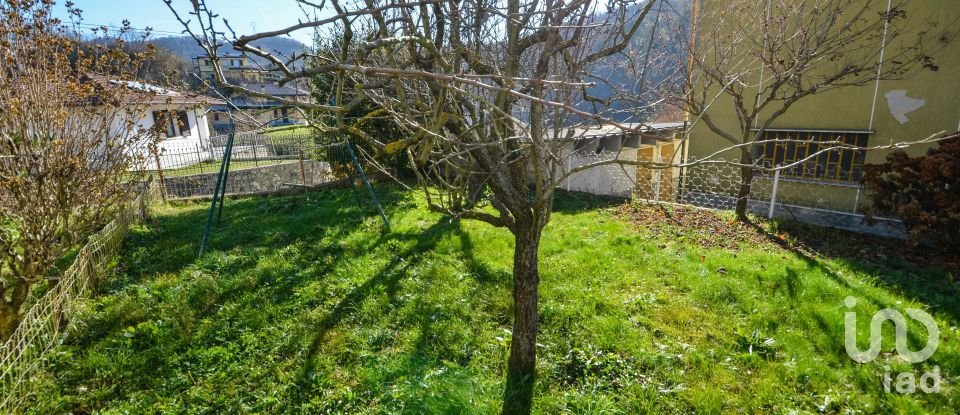 House 12 rooms of 280 m² in Millesimo (17017)