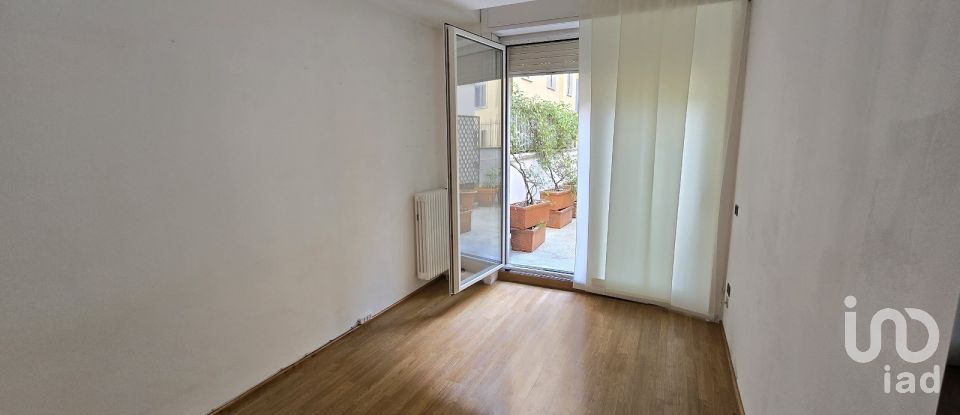 Apartment 5 rooms of 95 m² in Milano (20121)