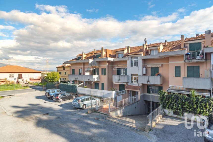 Trilocale di 42 m² a Albenga (17031)