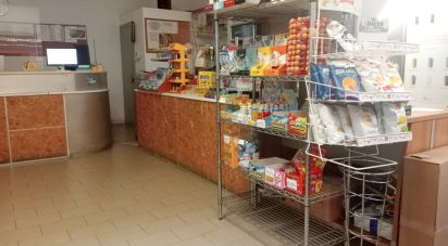 Attività locali di 120 m² in Fano (61032)