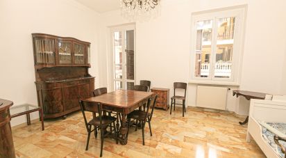 Appartamento 5 locali di 90 m² a Genova (16145)