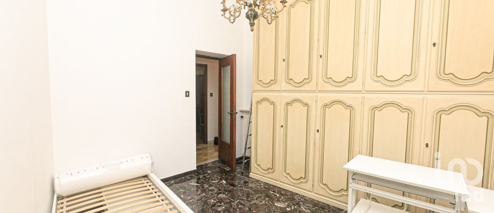 Appartamento 5 locali di 90 m² a Genova (16145)