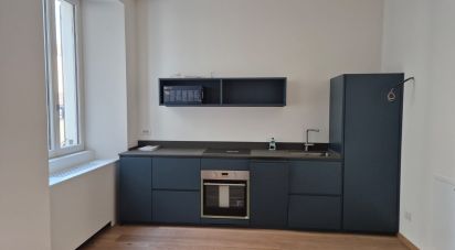 Appartamento 0 locali di 46 m² a Milano (20123)