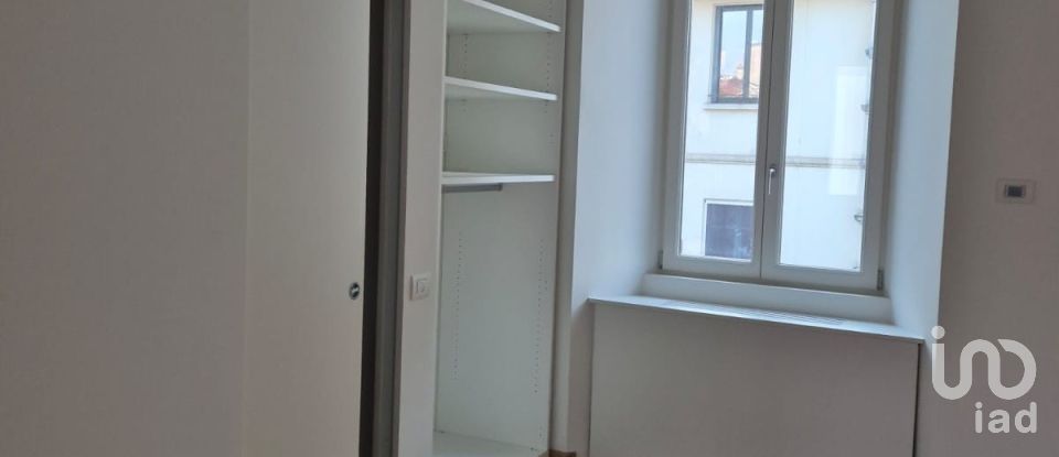 Apartment 0 rooms of 46 m² in Milano (20123)