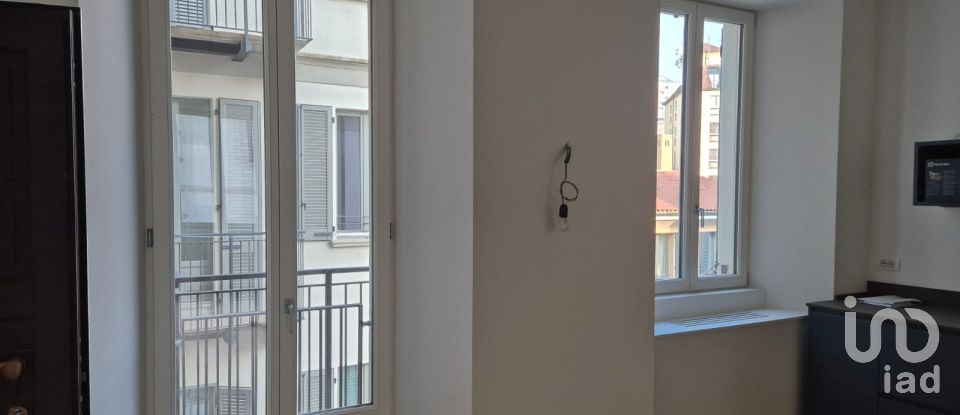 Apartment 0 rooms of 46 m² in Milano (20123)