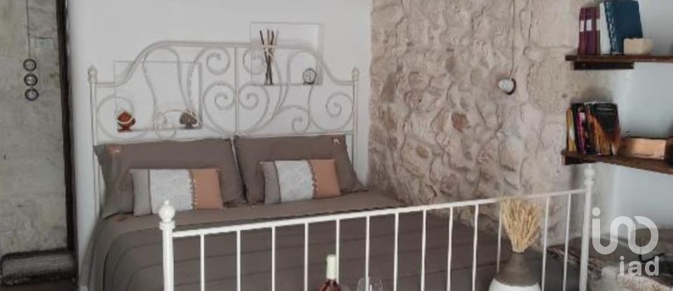 Town house 3 rooms of 43 m² in Ostuni (72017)