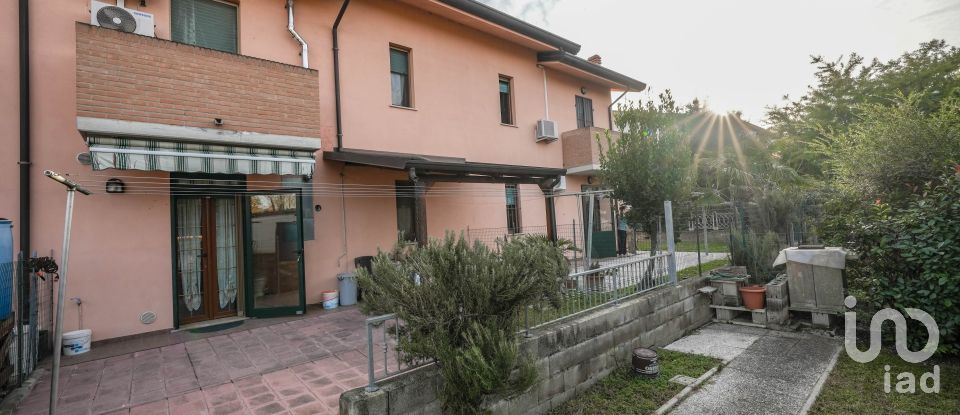 Traditional house 4 rooms of 133 m² in Massa Fiscaglia (44025)