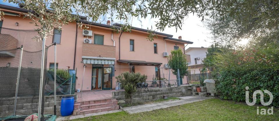 Traditional house 4 rooms of 133 m² in Massa Fiscaglia (44025)